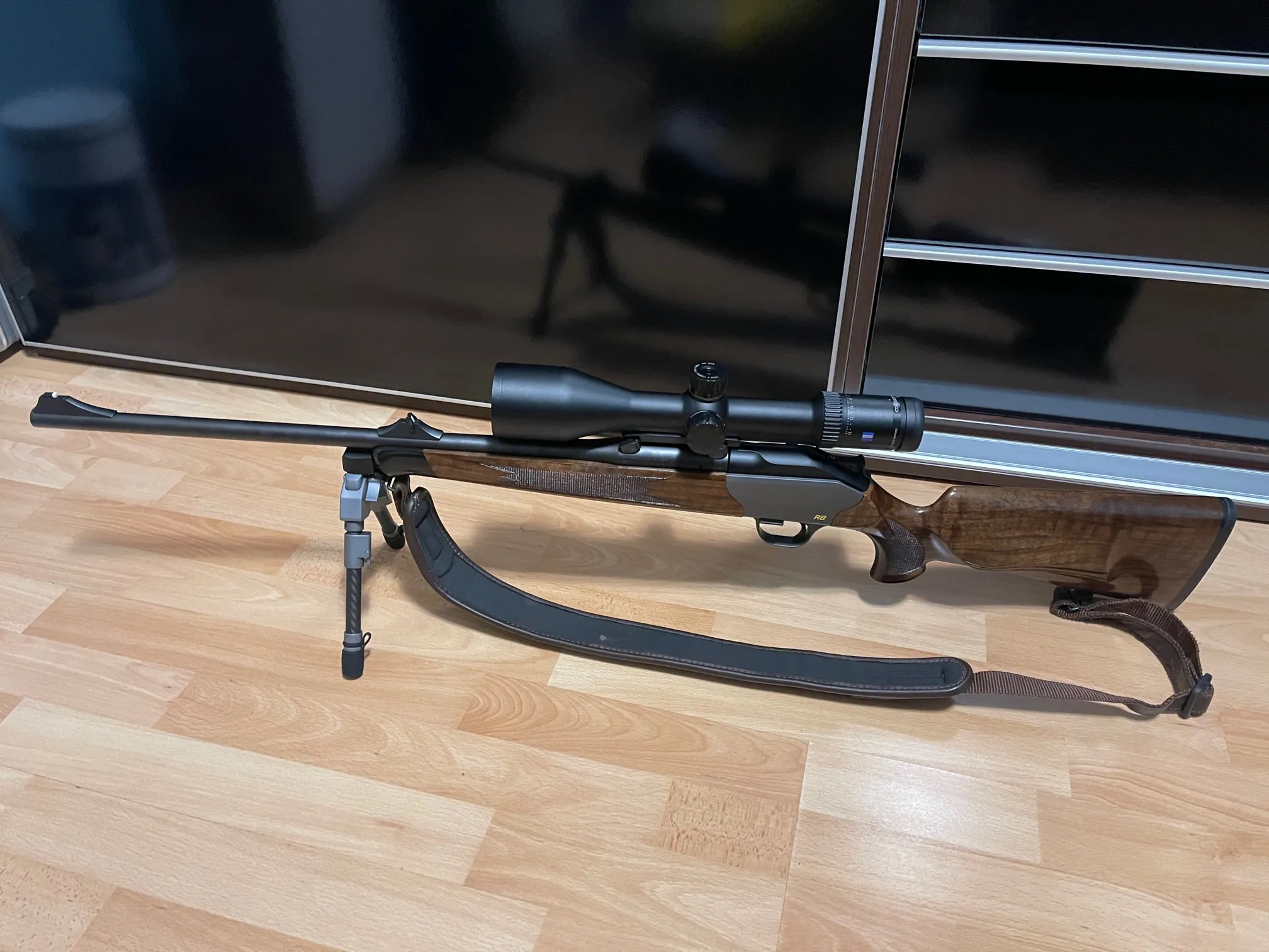 Adaptador Salamander Aky para Rifle Blaser R8 Pro Success 12mm - Imagen 8